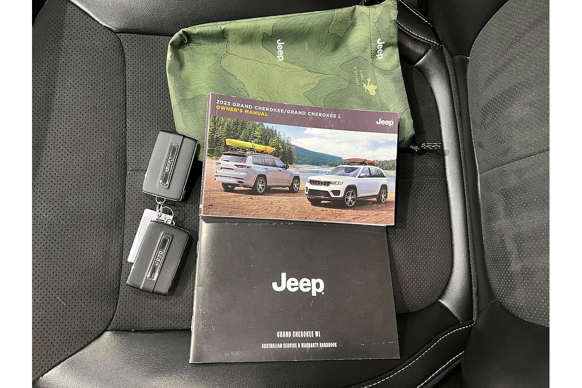 2023 Jeep Grand Cherokee Night Eagle WL