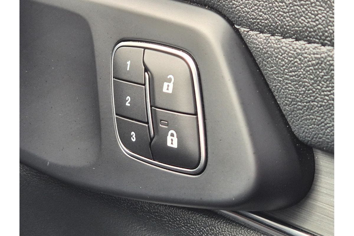 2024 Ford Everest Sport