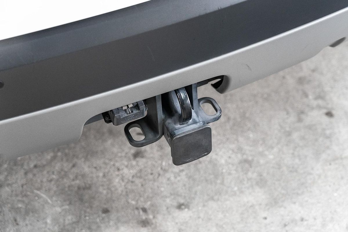 2019 Land Rover Discovery SD4 SE Series 5