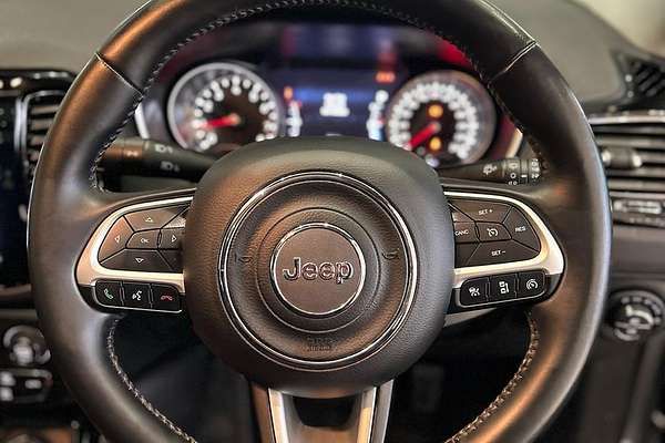 2018 Jeep Compass Limited M6