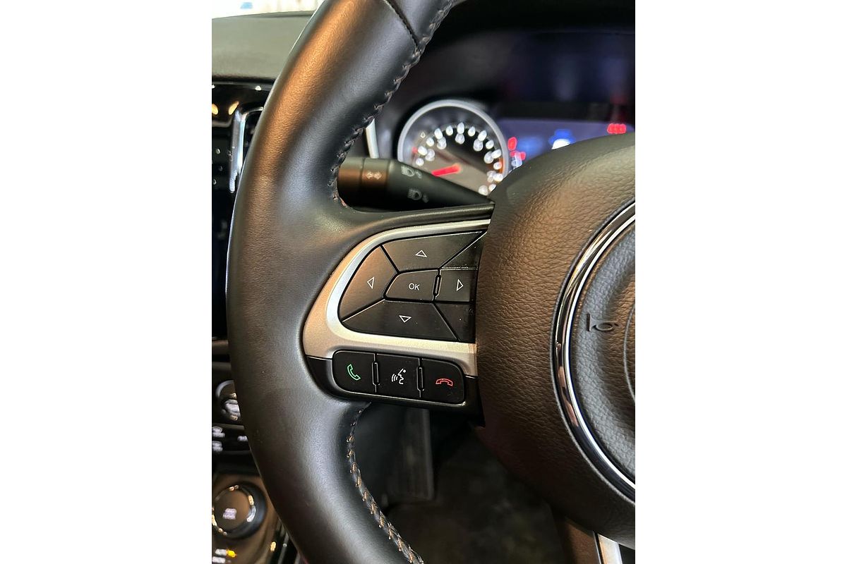 2018 Jeep Compass Limited M6
