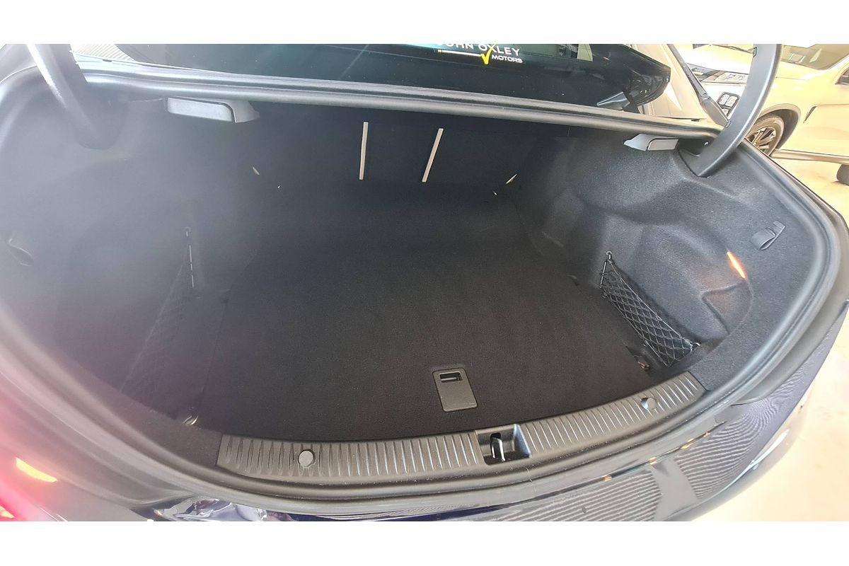 2014 Mercedes-Benz C-Class C200 W205