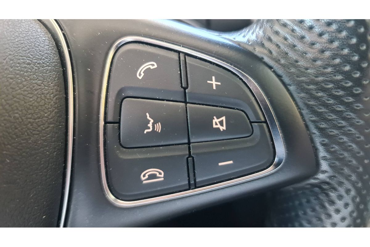 2014 Mercedes-Benz C-Class C200 W205