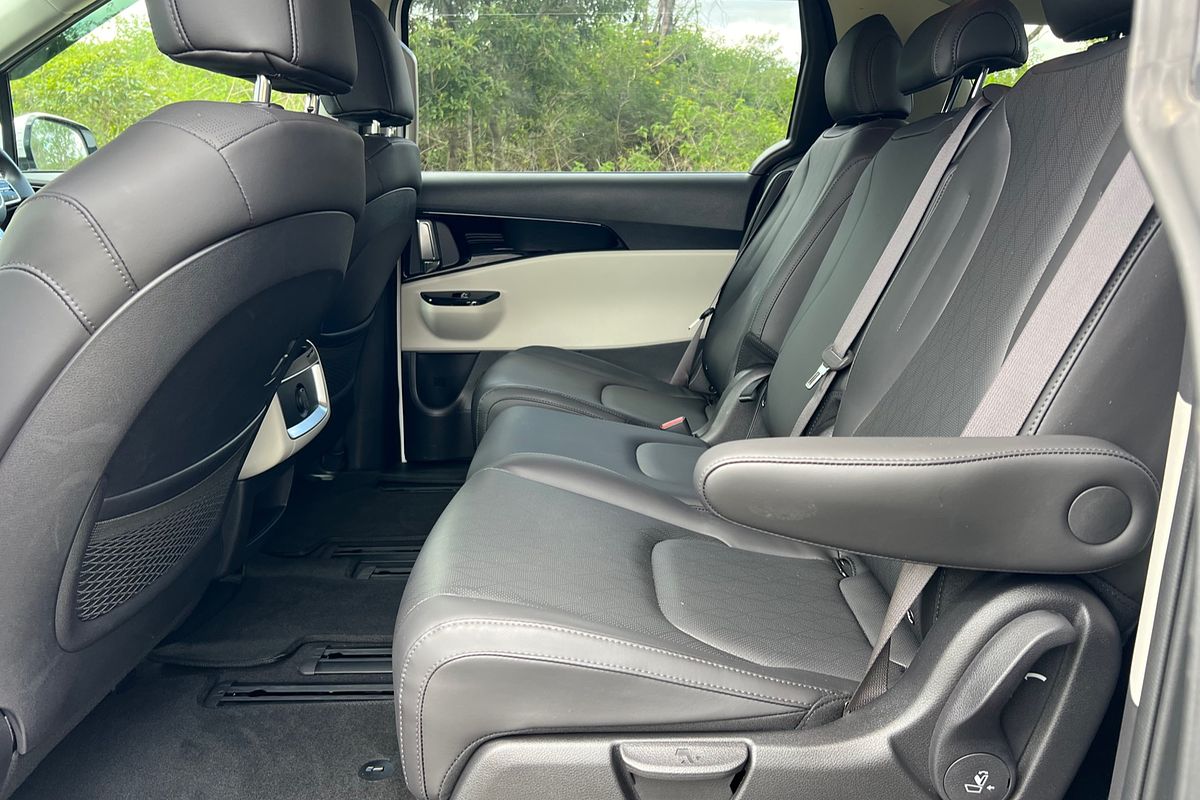 2022 Kia Carnival SLi KA4