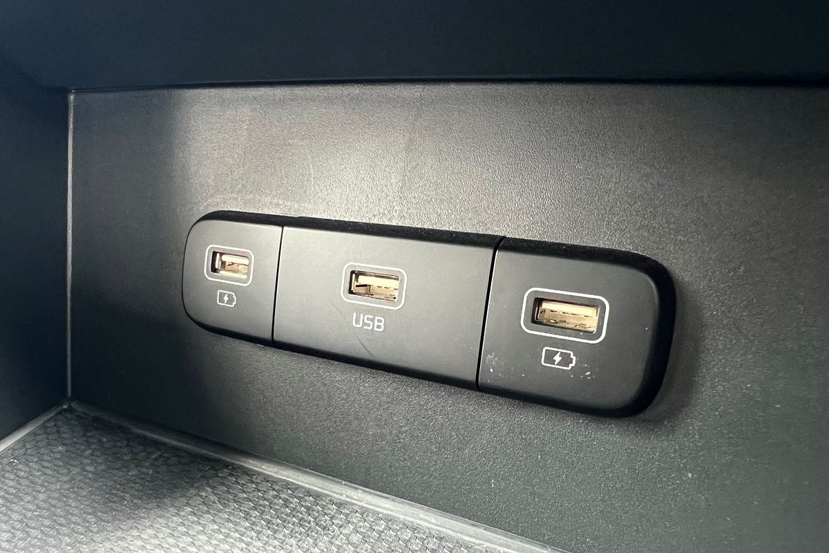 2022 Kia Carnival SLi KA4