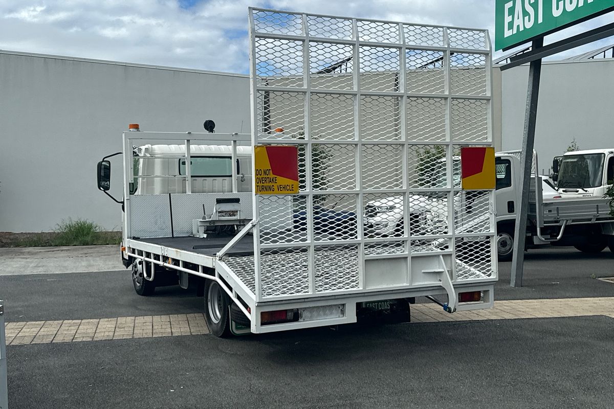 2012 Hino 300 Series 617 Medium 4x2