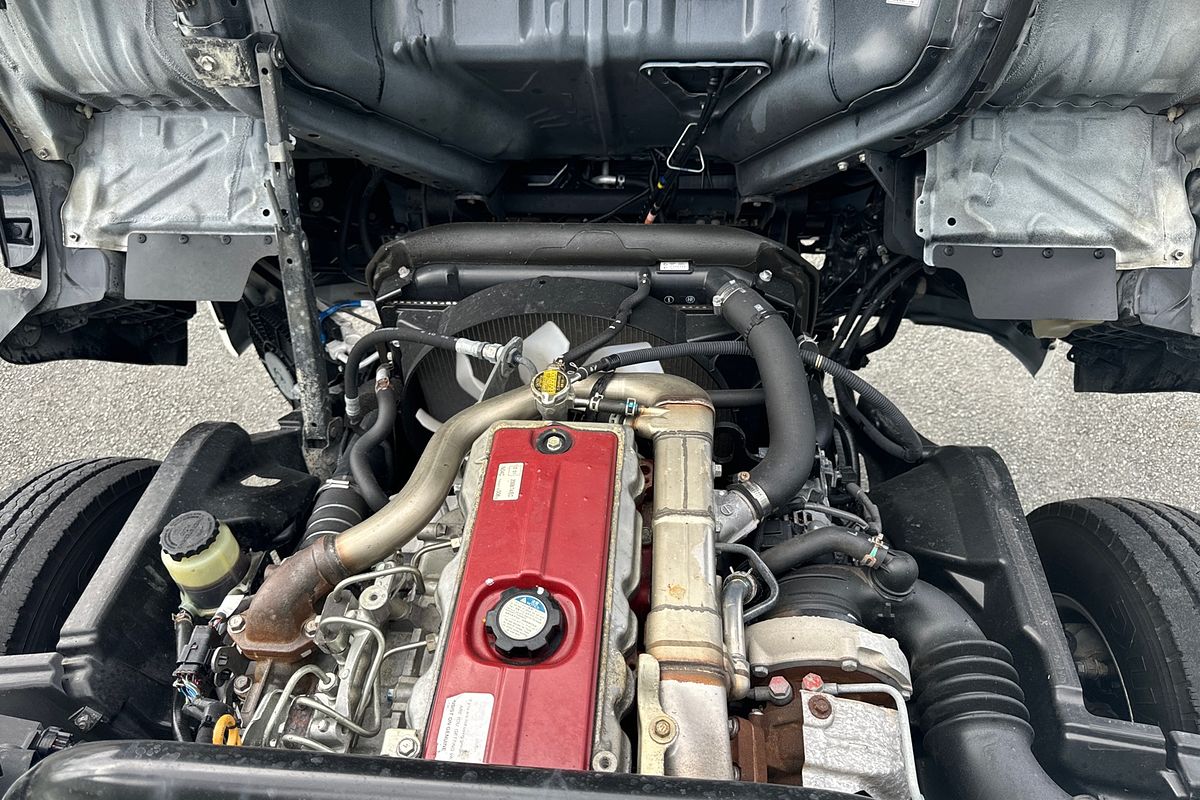 2012 Hino 300 Series 617 Medium 4x2
