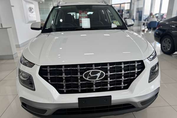 2024 Hyundai Venue Elite QX.V5