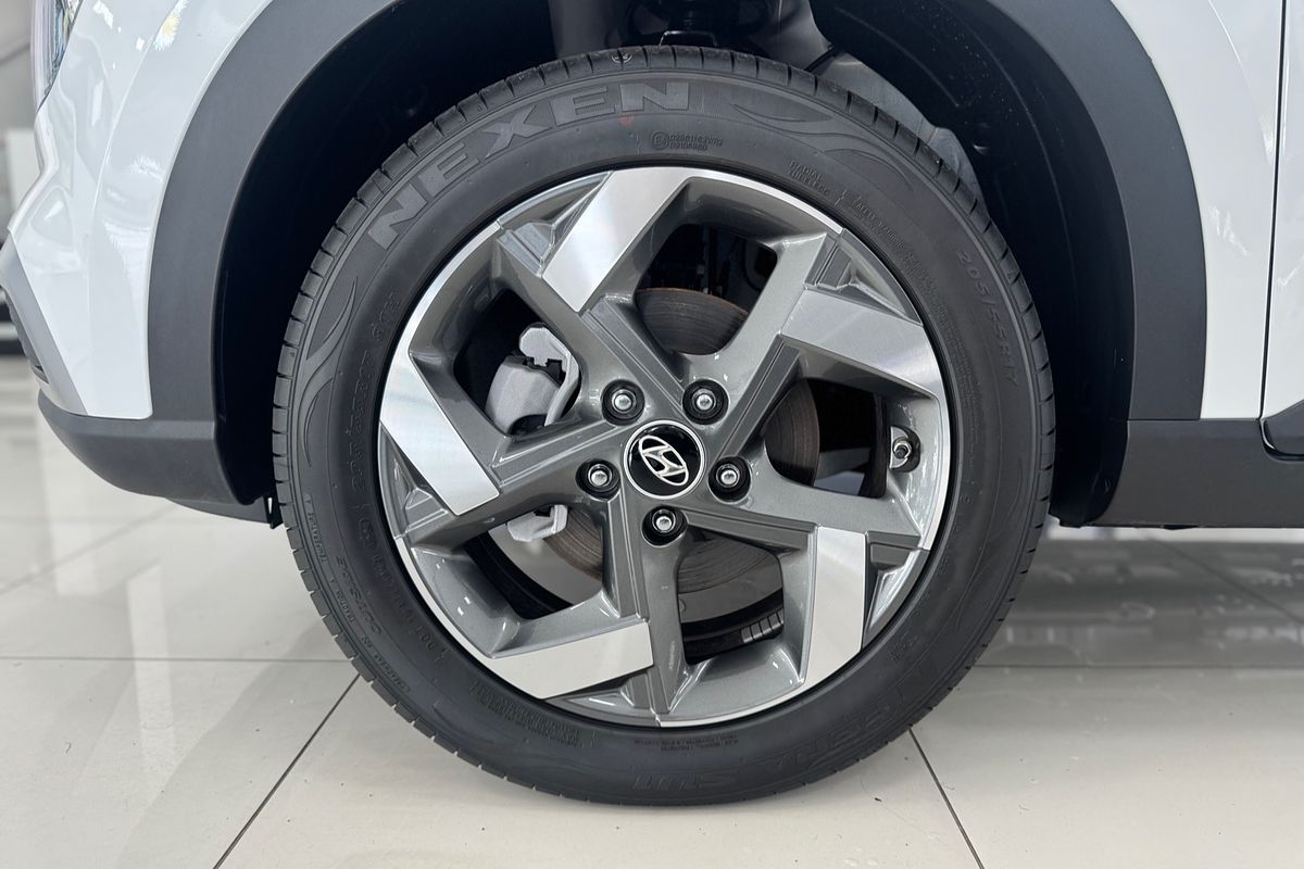 2024 Hyundai Venue Elite QX.V5