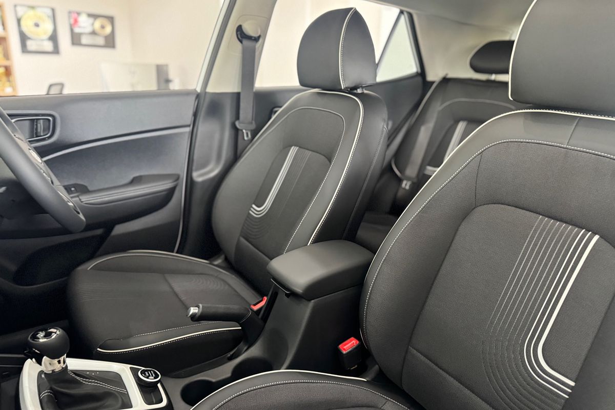 2024 Hyundai Venue Elite QX.V5