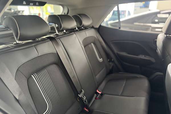 2024 Hyundai Venue Elite QX.V5