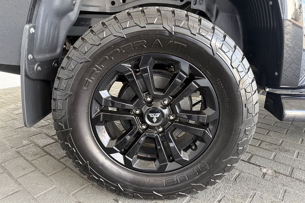 2022 Mitsubishi Triton GSR MR 4X4
