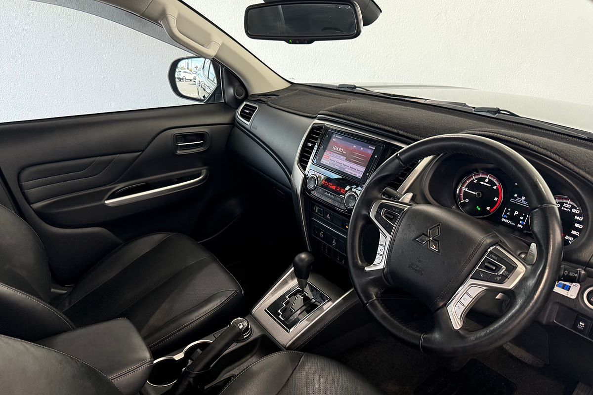 2022 Mitsubishi Triton GSR MR 4X4