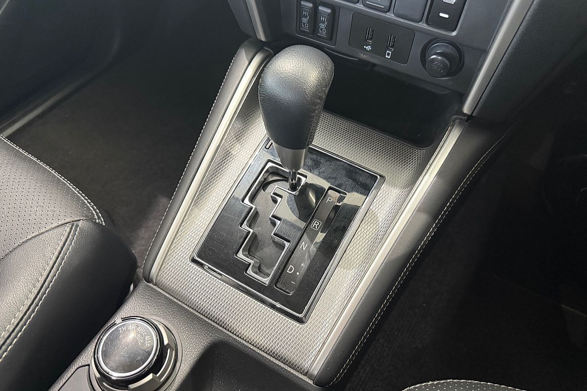 2022 Mitsubishi Triton GSR MR 4X4