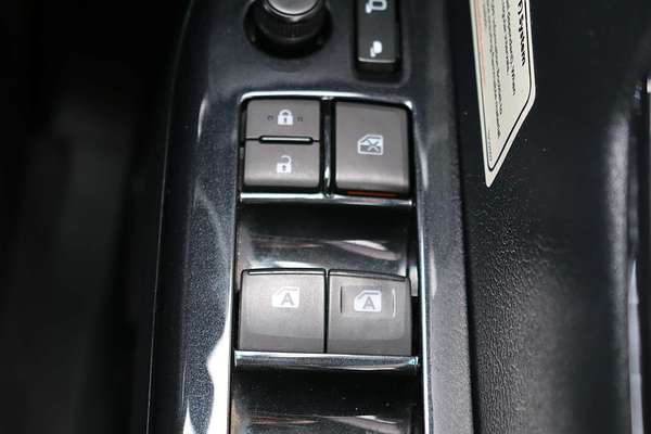 2020 Toyota Hilux SR5 GUN126R 4X4