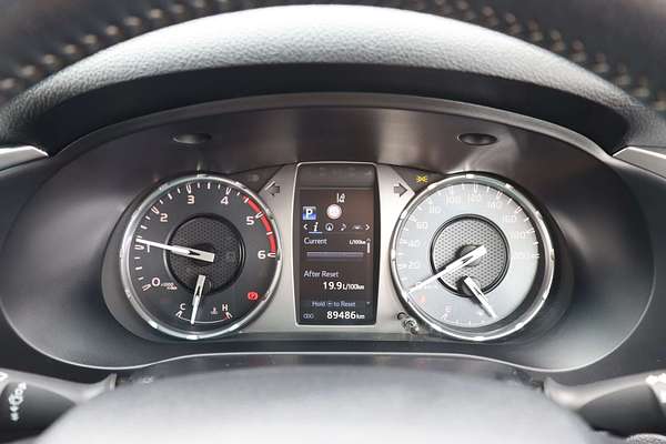 2020 Toyota Hilux SR5 GUN126R 4X4