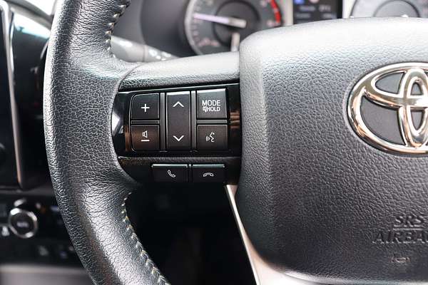 2020 Toyota Hilux SR5 GUN126R 4X4