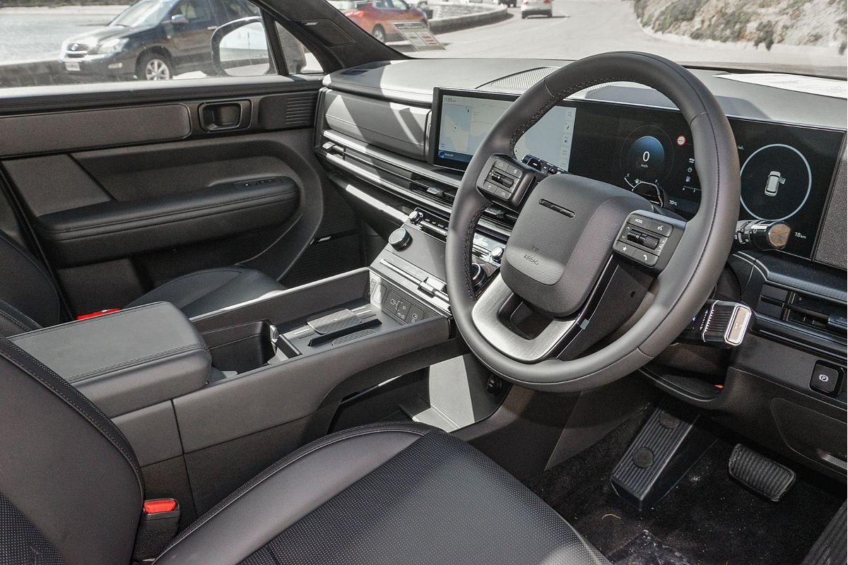2025 Hyundai Santa Fe Hybrid Calligraphy MX5.V1