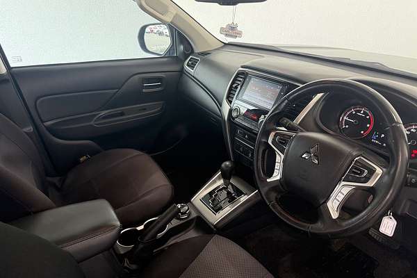 2021 Mitsubishi Triton GLX-R MR 4X4