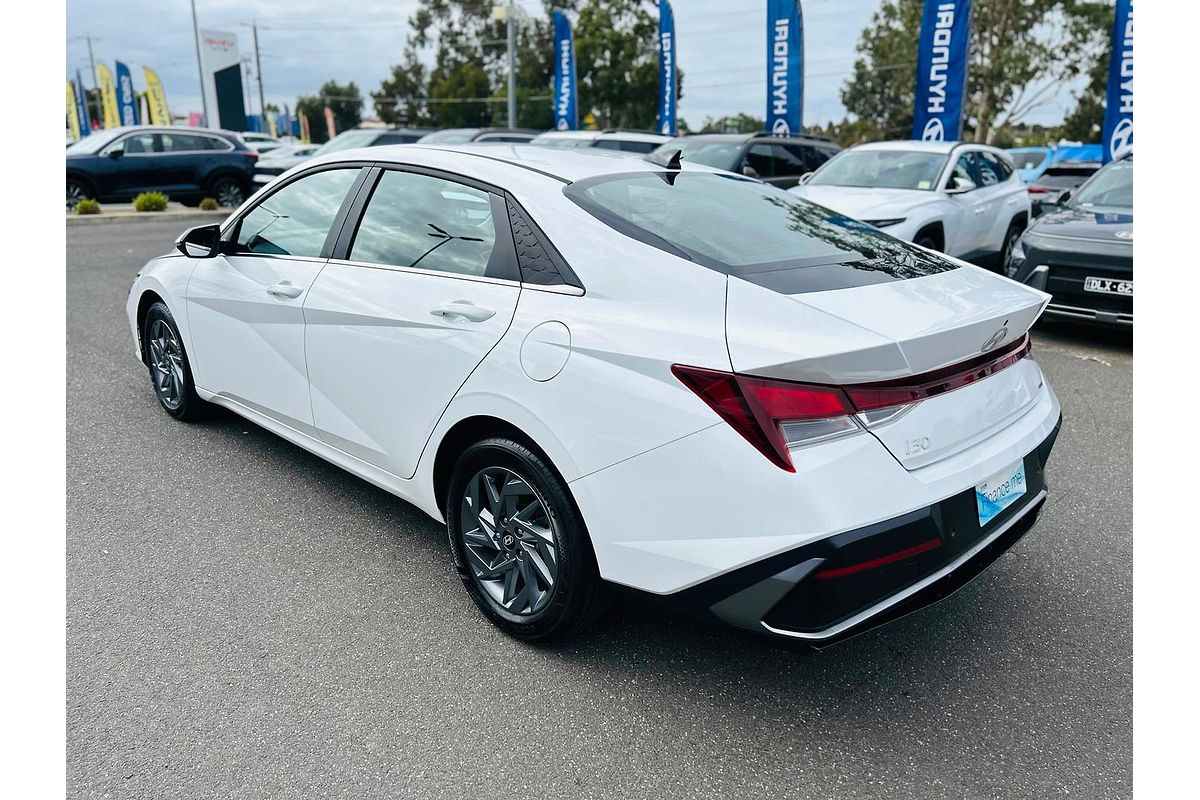 2024 Hyundai i30 Hybrid CN7.V2