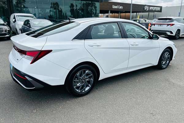 2024 Hyundai i30 Hybrid CN7.V2