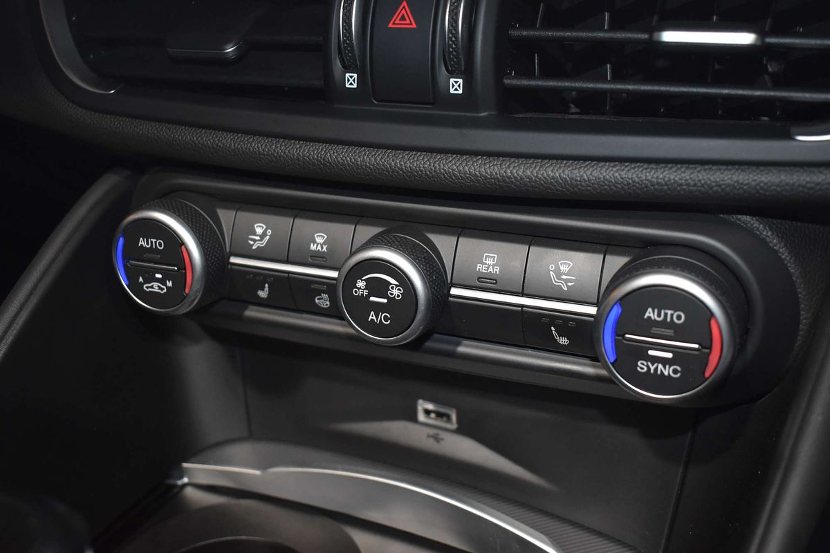 2019 Alfa Romeo Giulia Veloce
