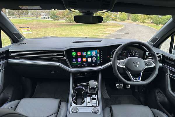 2025 Volkswagen Touareg R RC