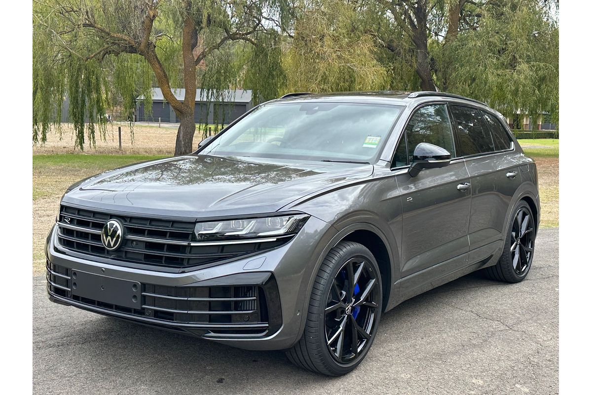 2025 Volkswagen Touareg R RC