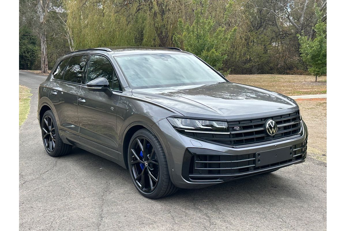 2025 Volkswagen Touareg R RC