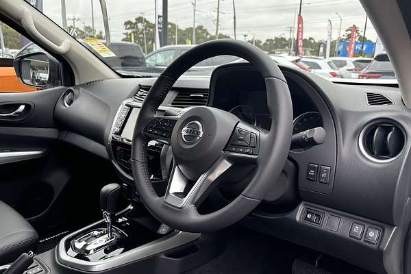 2024 Nissan Navara ST-X D23 4X4