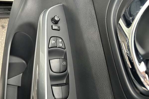 2024 Nissan Navara ST-X D23 4X4