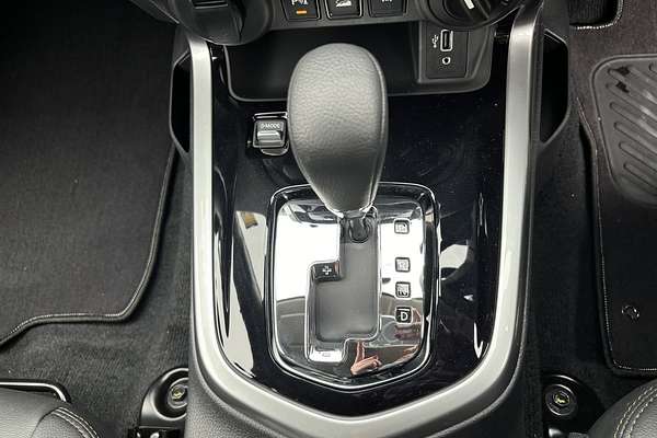 2024 Nissan Navara ST-X D23 4X4