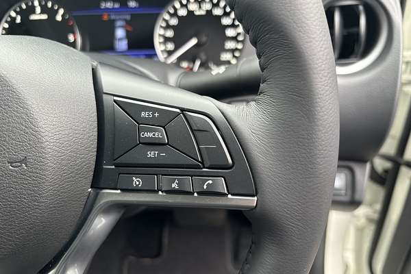 2024 Nissan Navara ST-X D23 4X4