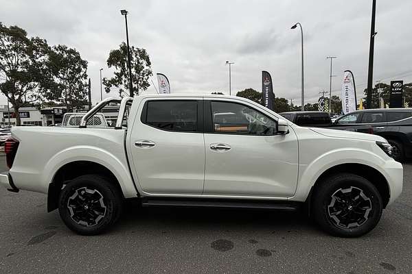 2024 Nissan Navara ST-X D23 4X4
