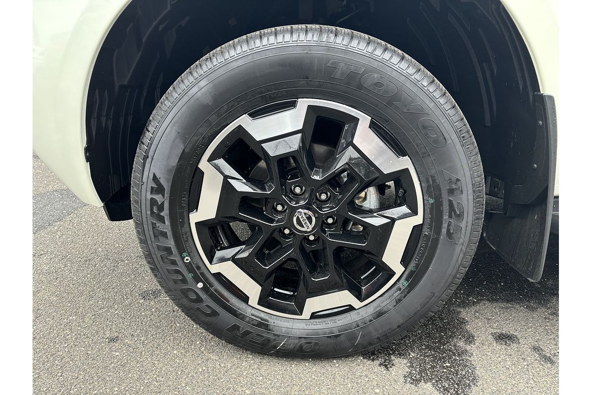 2024 Nissan Navara ST-X D23 4X4