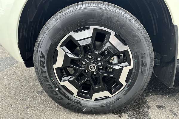 2024 Nissan Navara ST-X D23 4X4