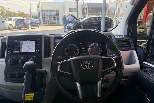 2019 Toyota Hiace Commuter GDH322R