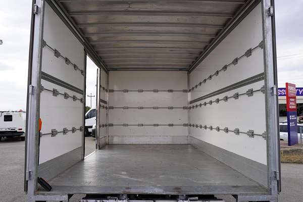 2021 Hino 300 Series 616 4x2