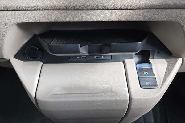 2025 Volkswagen Multivan Life SWB (No Series)