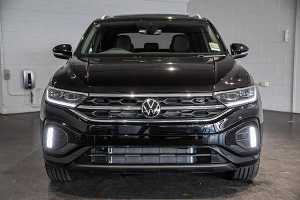 2024 Volkswagen T-Roc 140TSI R-Line D11