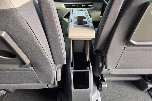 2025 Volkswagen Multivan Life SWB (No Series)