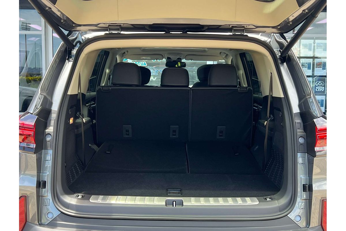 2024 LDV D90 Executive SV9A
