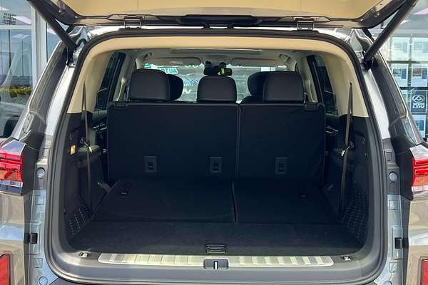 2024 LDV D90 Executive SV9A