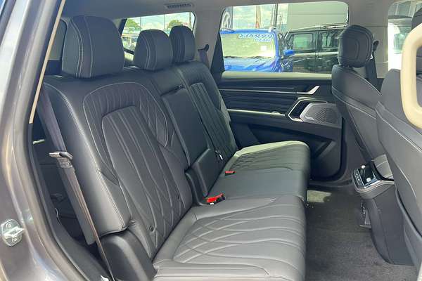 2024 LDV D90 Executive SV9A