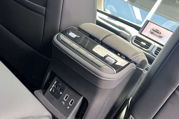 2024 LDV D90 Executive SV9A