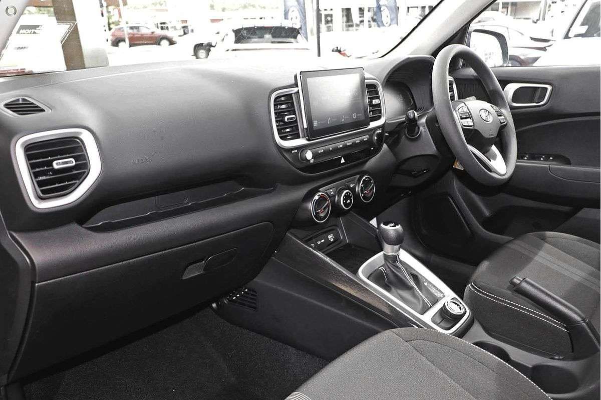 2025 Hyundai Venue QX.V5
