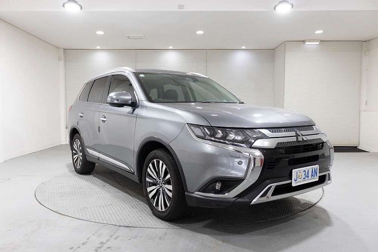 2019 Mitsubishi Outlander Exceed ZL