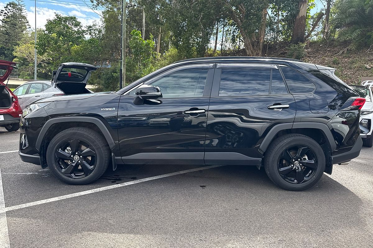 2021 Toyota RAV4 Cruiser AXAH52R