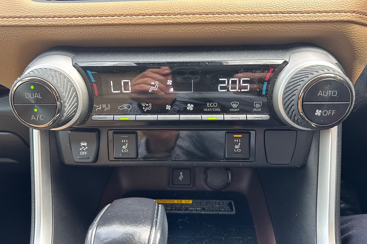 2021 Toyota RAV4 Cruiser AXAH52R