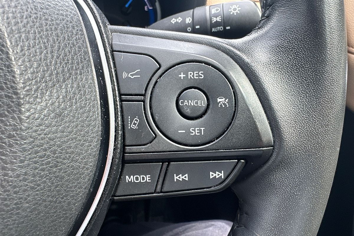 2021 Toyota RAV4 Cruiser AXAH52R